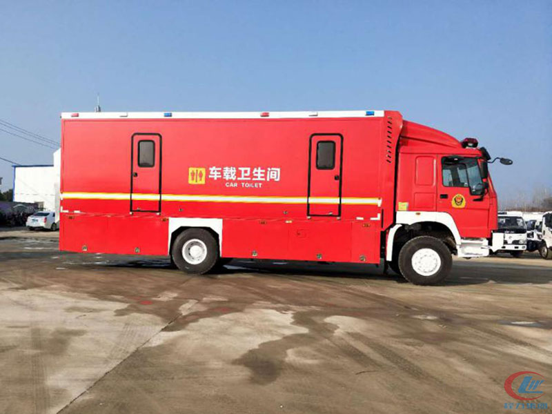 重汽廁所車,重汽豪沃車載衛生間