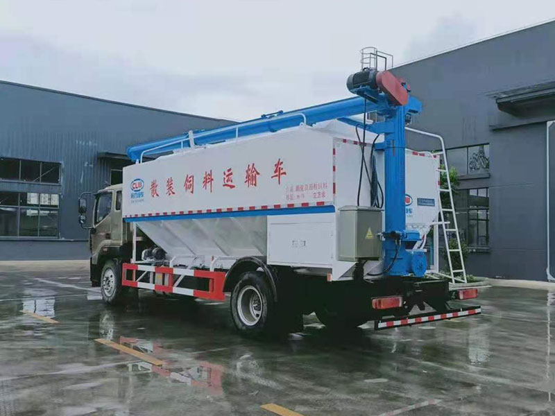 國(guó)六福田奧鈴單橋散裝飼料車(chē)