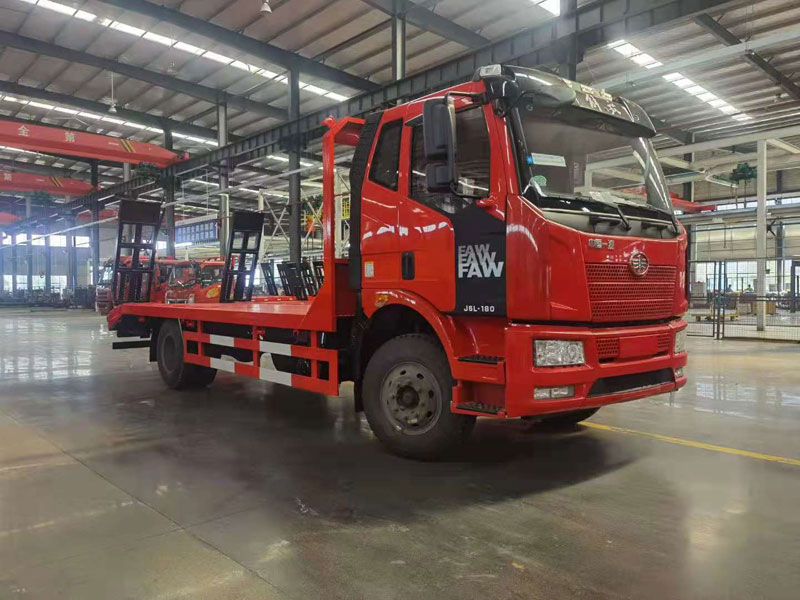 國(guó)六解放J6單橋平板運(yùn)輸車