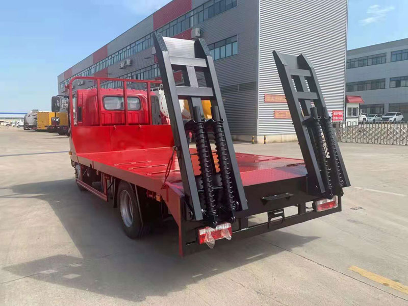 國(guó)六南駿平板運(yùn)輸車(chē)