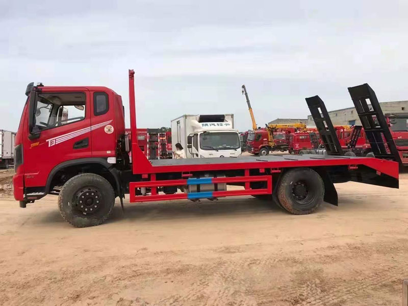 國六東風(fēng)華神T3單橋平板運(yùn)輸車