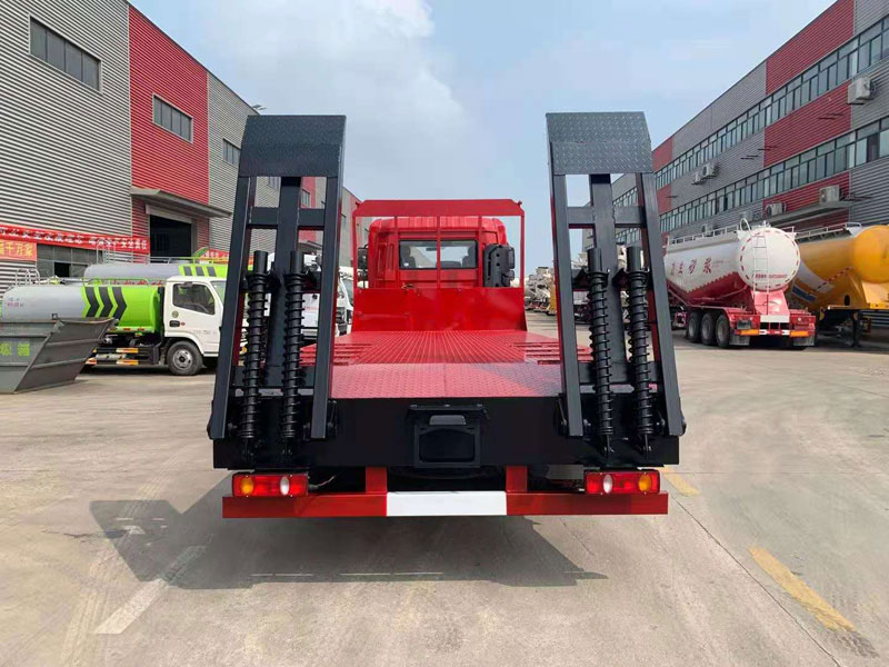 國六東風(fēng)D17-H平板運(yùn)輸車