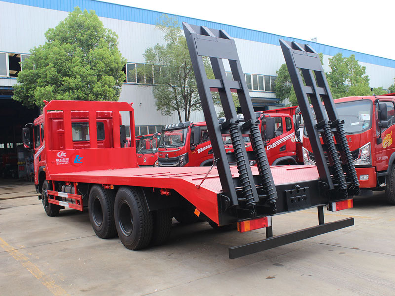 國六東風華神DV5后八輪平板運輸車