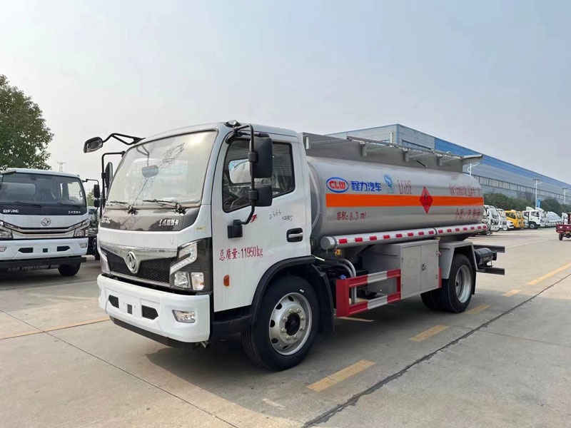 東風福瑞卡8.3立方加油車