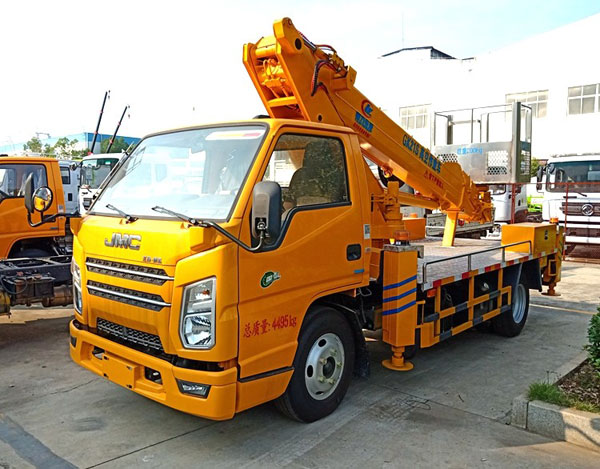 江鈴國六伸縮臂21米高空作業車（藍牌）