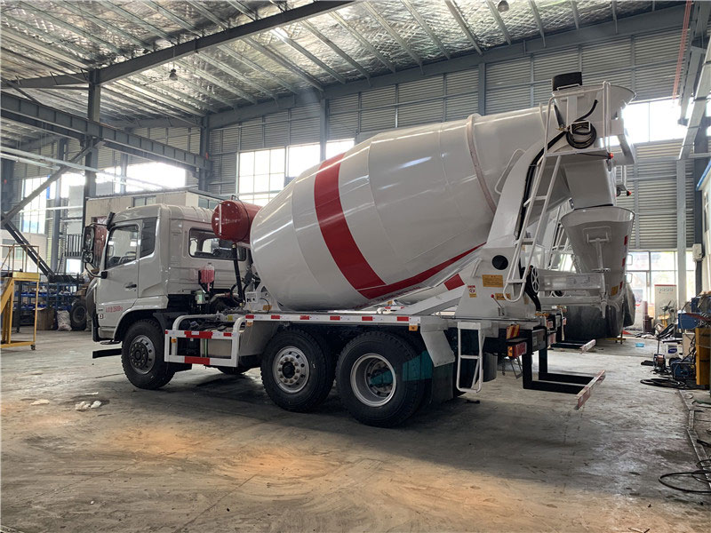 攪拌車減速機(jī)常見故障及保養(yǎng)維護(hù)