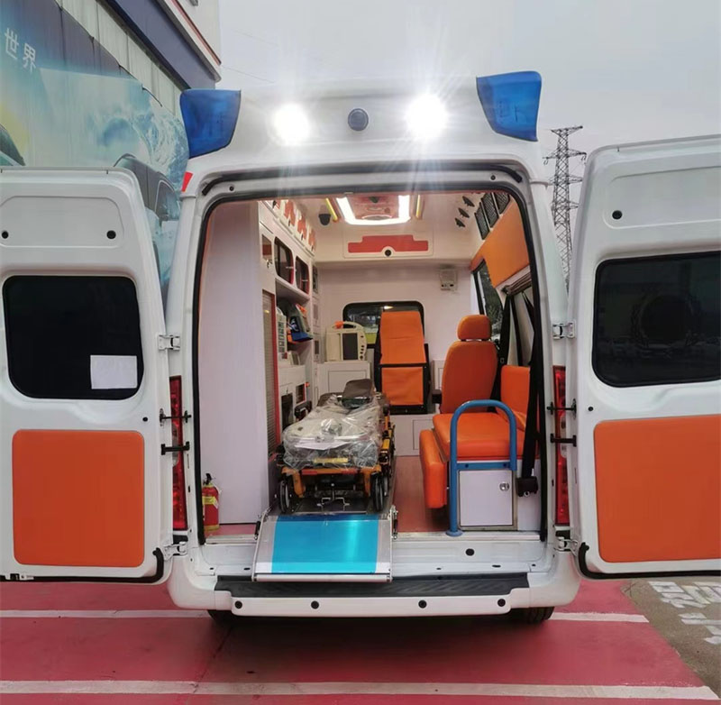 福特V348監護型負壓救護車