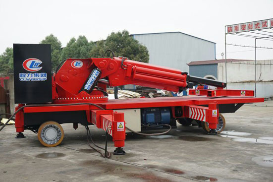 程力研制開發新品“干式掃路車”