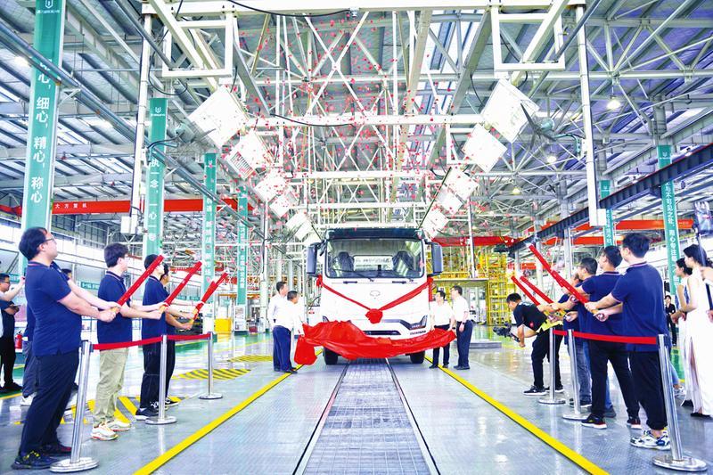 國內首條新能源專用車底盤生產線在隨投產