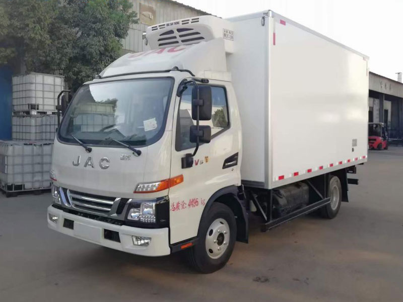 國(guó)六江淮俊鈴V5 4米2冷藏車