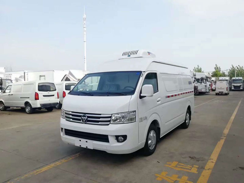 福田G9小型面包冷藏車