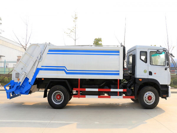 國六東風(fēng)D9 12方壓縮垃圾車