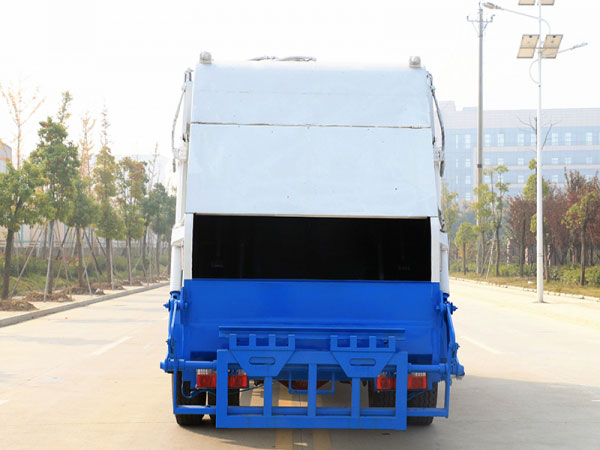 國六東風(fēng)D9 12方壓縮垃圾車