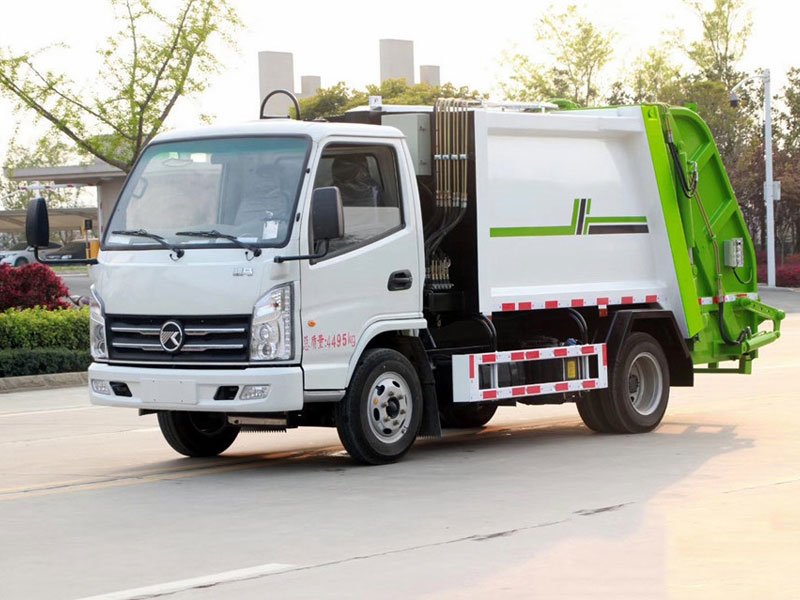 國六4立方藍(lán)牌凱馬壓縮垃圾車