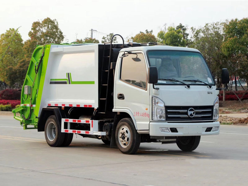 國六4立方藍(lán)牌凱馬壓縮垃圾車