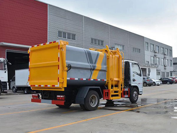 國六7方藍牌東風D6側裝壓縮垃圾車