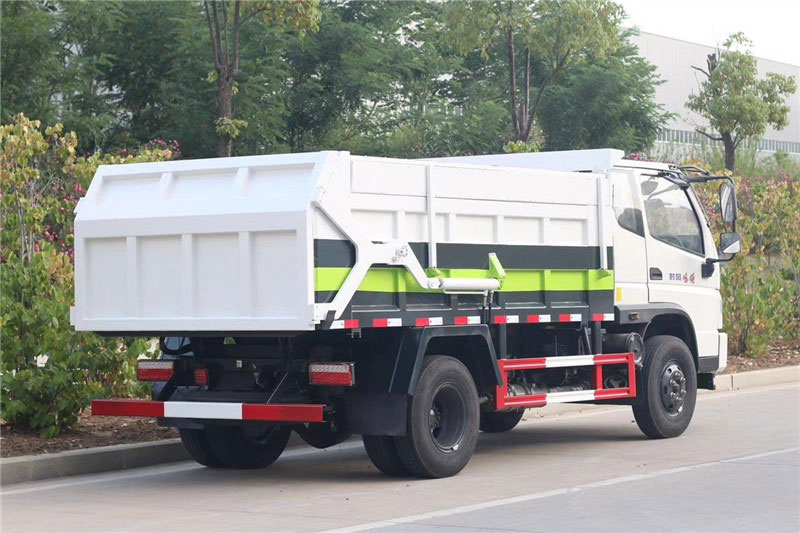時(shí)風(fēng)8方對接垃圾車國六