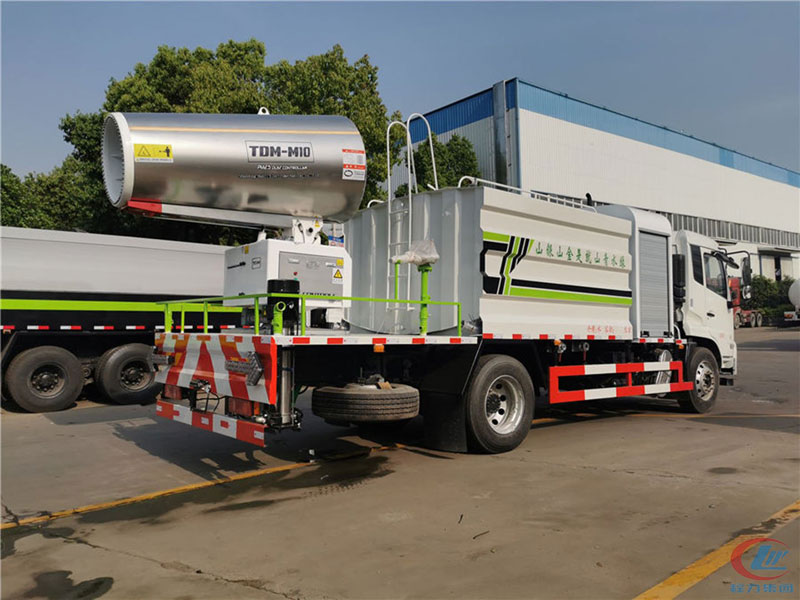 程力集團(tuán)國(guó)六東風(fēng)天錦抑塵車(50-100米霧炮)