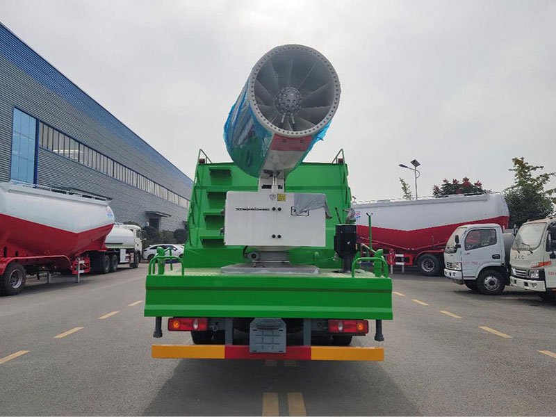 國六東風(fēng)專底單發(fā)多功能抑塵車