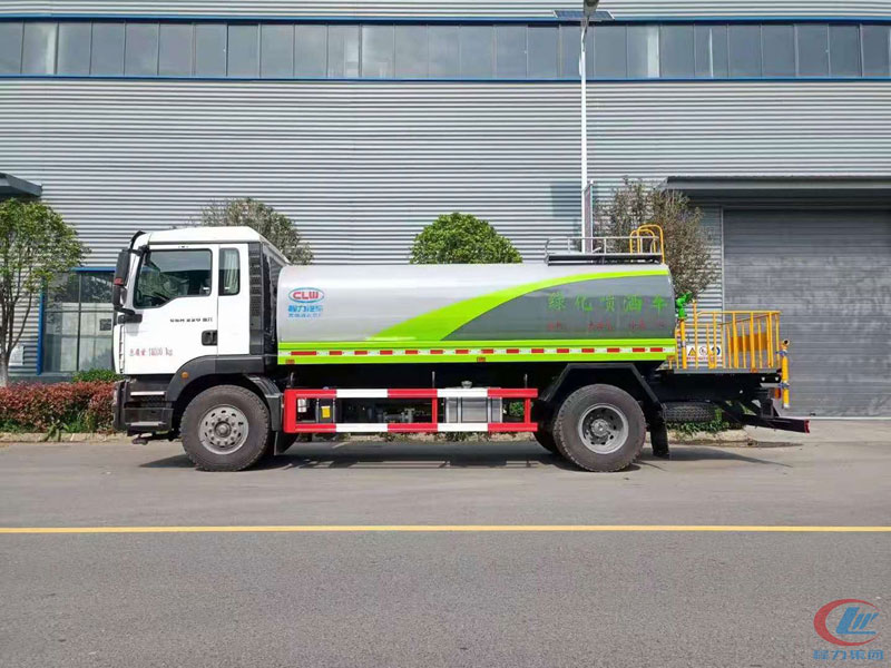 程力牌國六重汽汕德卡15方單橋灑水車