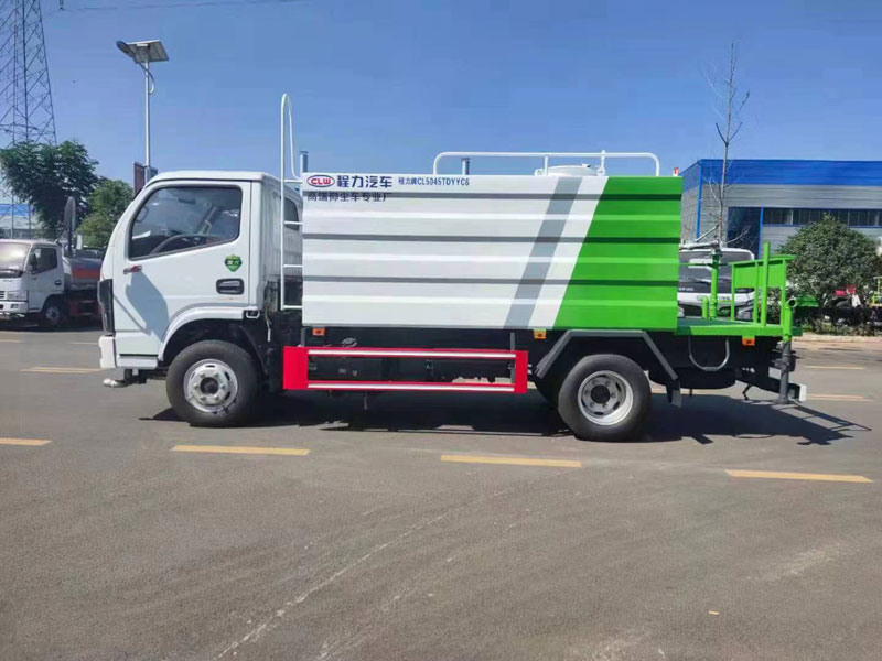 程力集團(tuán)國(guó)六東風(fēng)福瑞卡7方灑水車(chē)