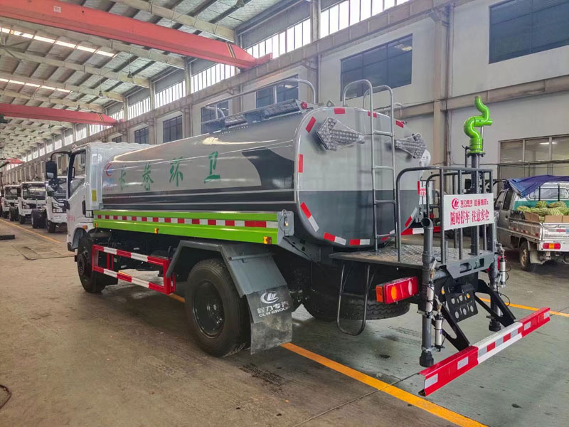 國六東風(fēng)華神9方灑水車